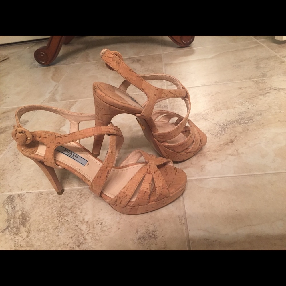 Prada  cork high heels size 36 (6)